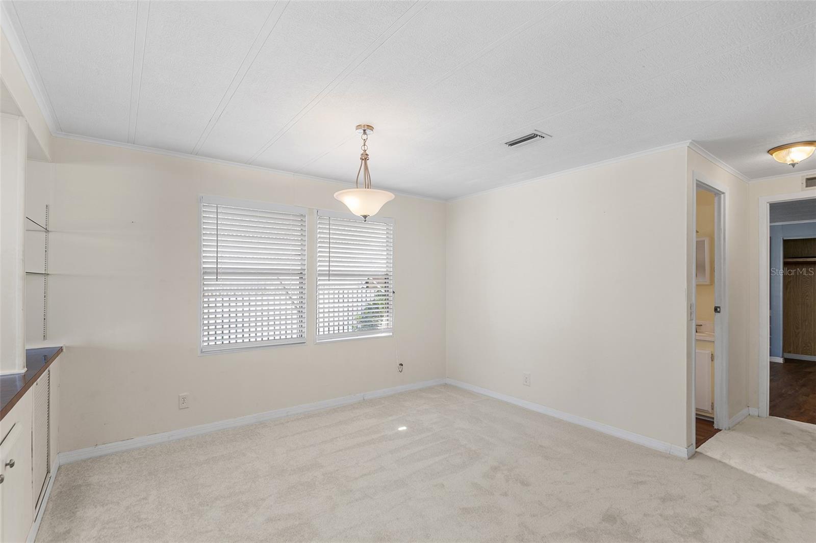 914 Pine Ridge Dr Property Photo 12