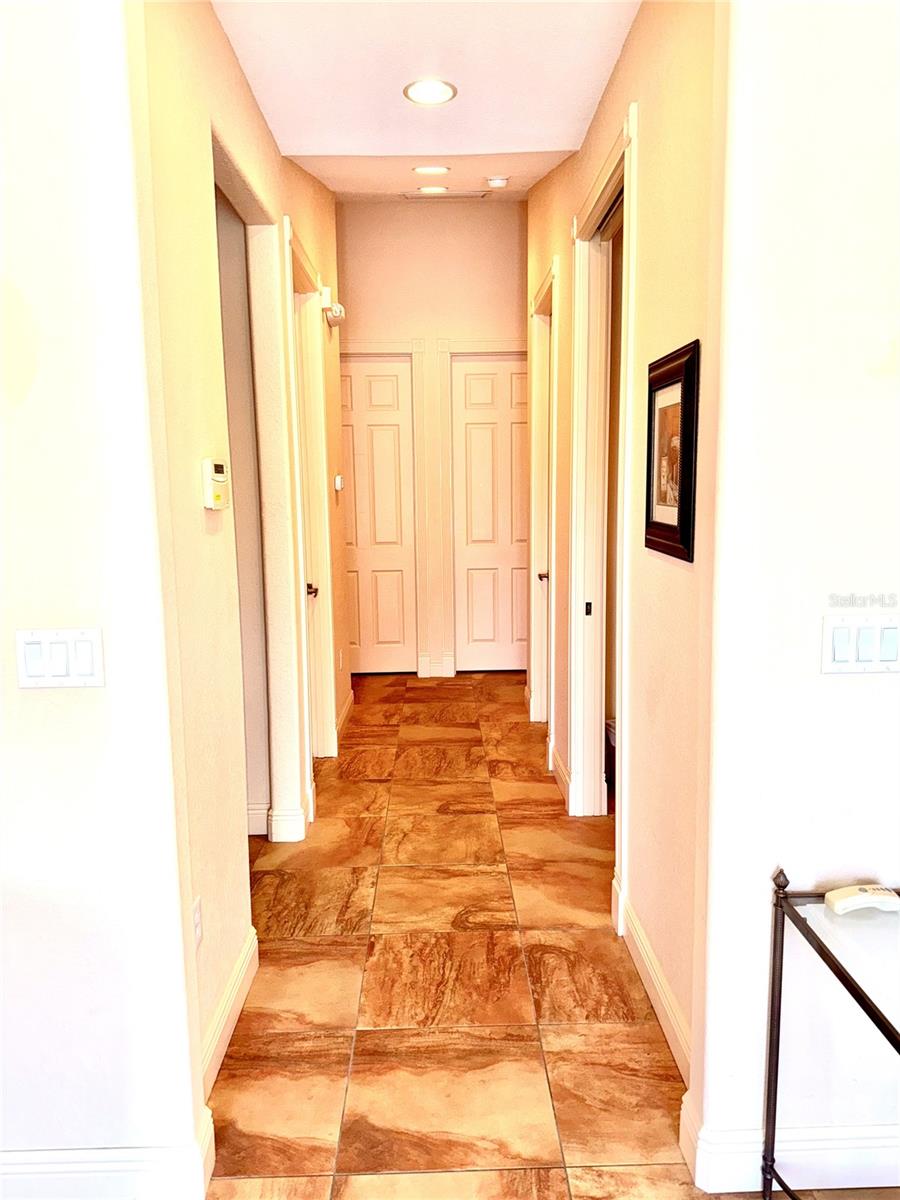 308 Dal Hall Blvd Property Photo 11