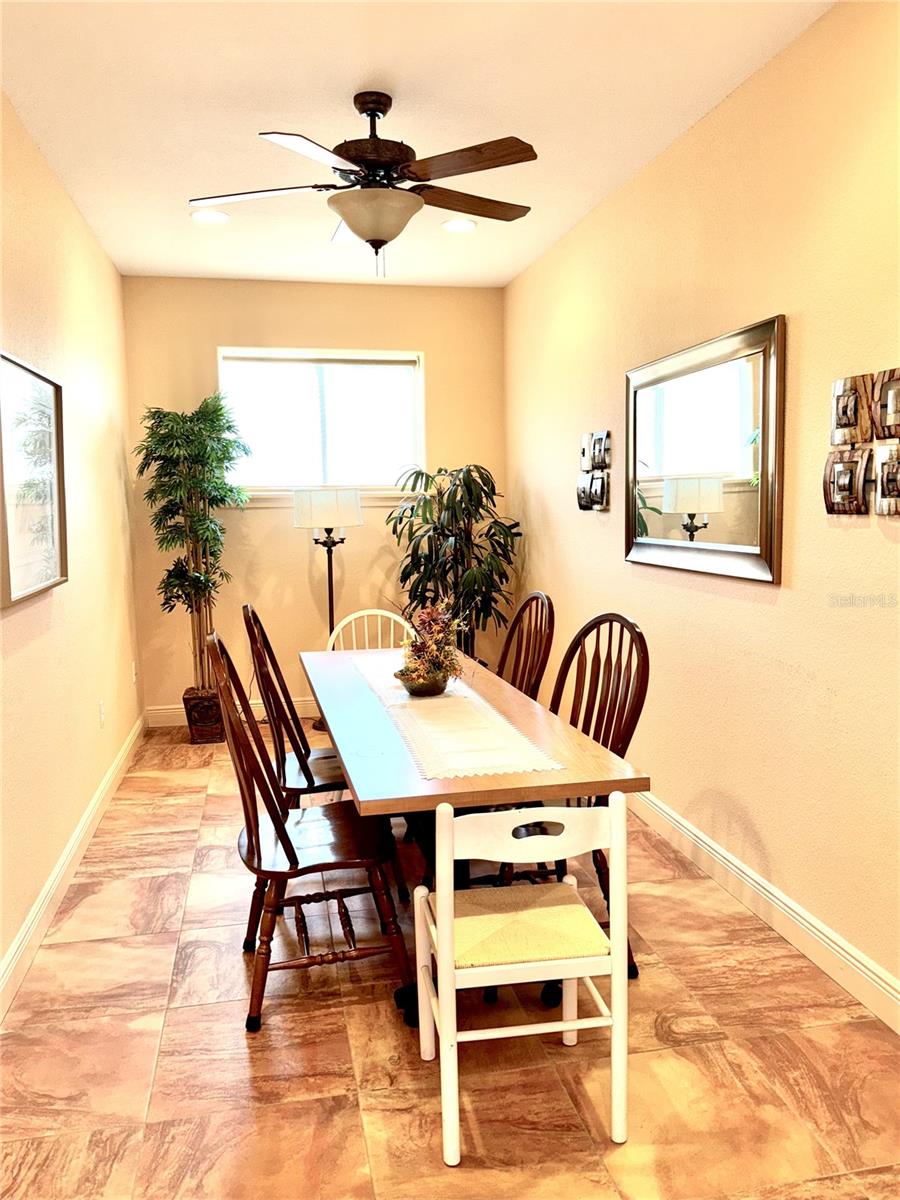 308 Dal Hall Blvd Property Photo 12