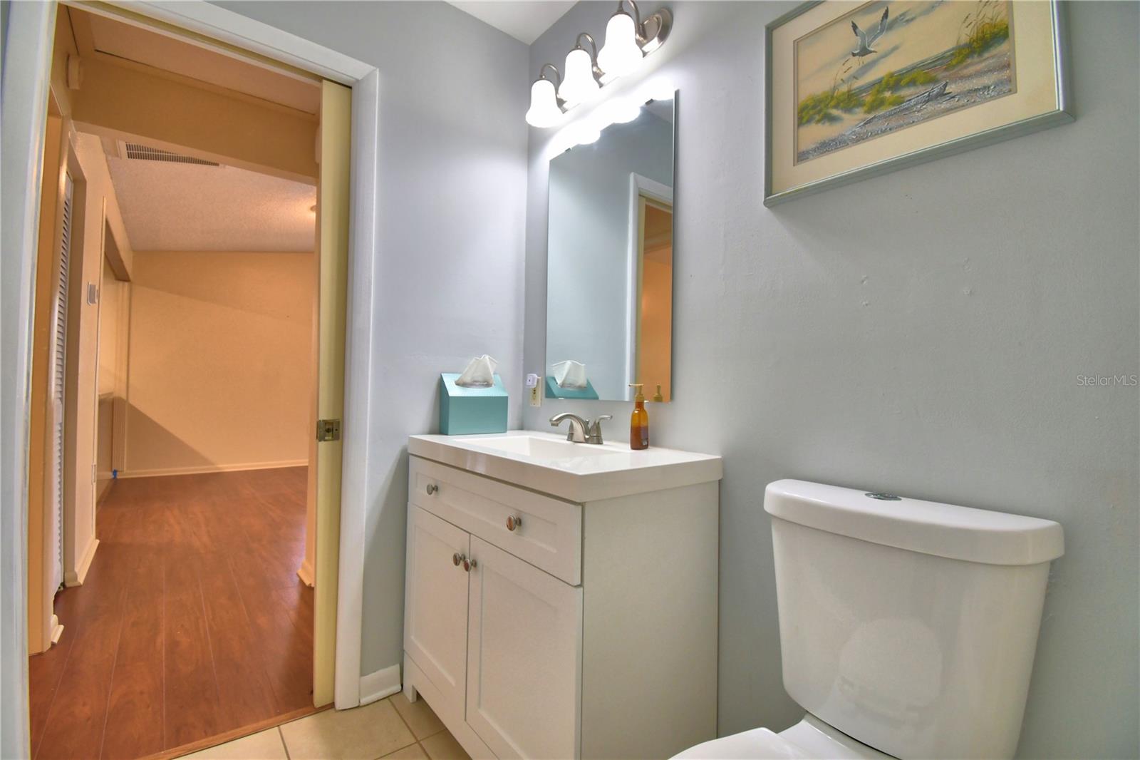 1690 Colonnades Cir N Property Photo 38
