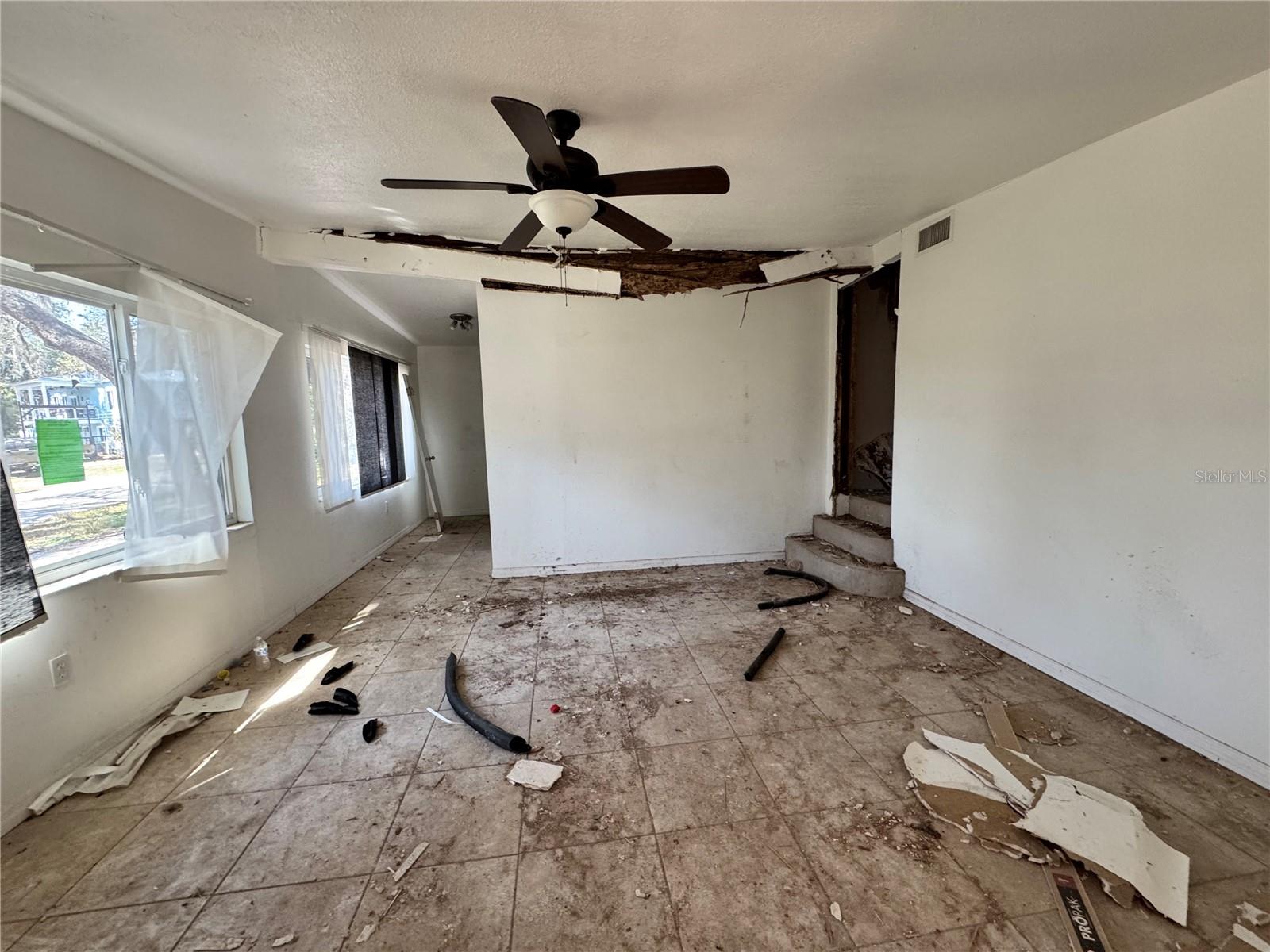7921 Lakeshore Dr Property Photo 7