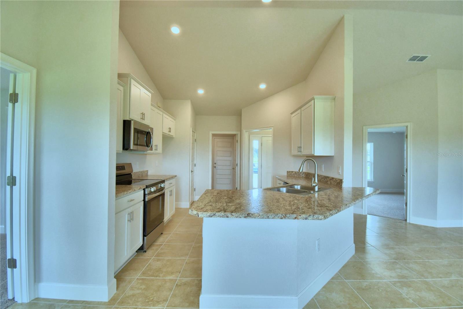4433 Juneberry Dr Property Photo 7