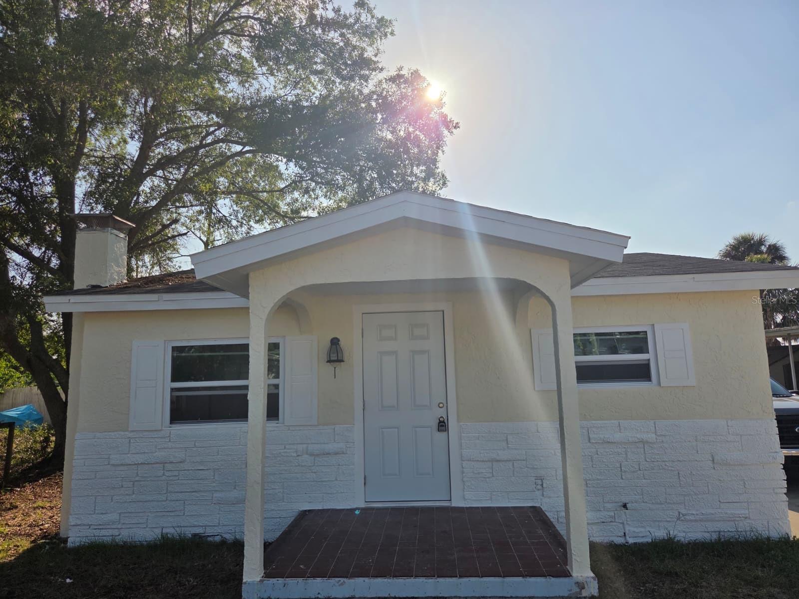 13113 Bartow St Property Photo 1