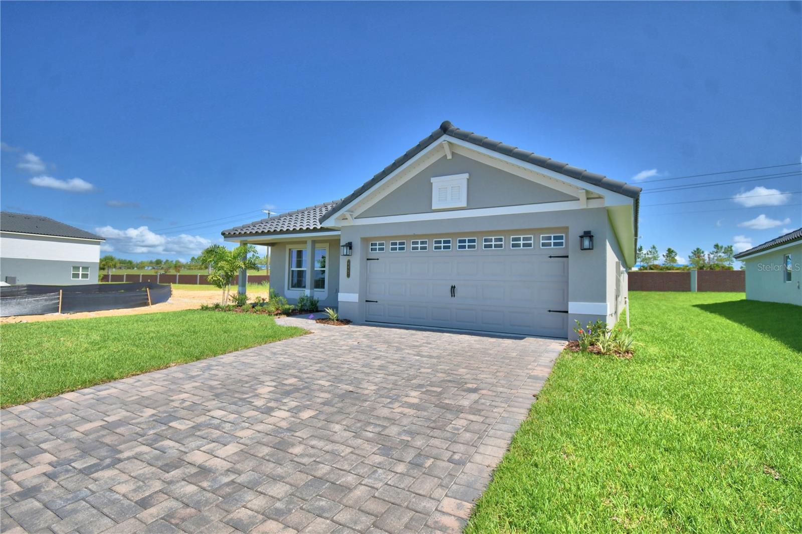 4467 Juliana Lake Dr Property Photo 3
