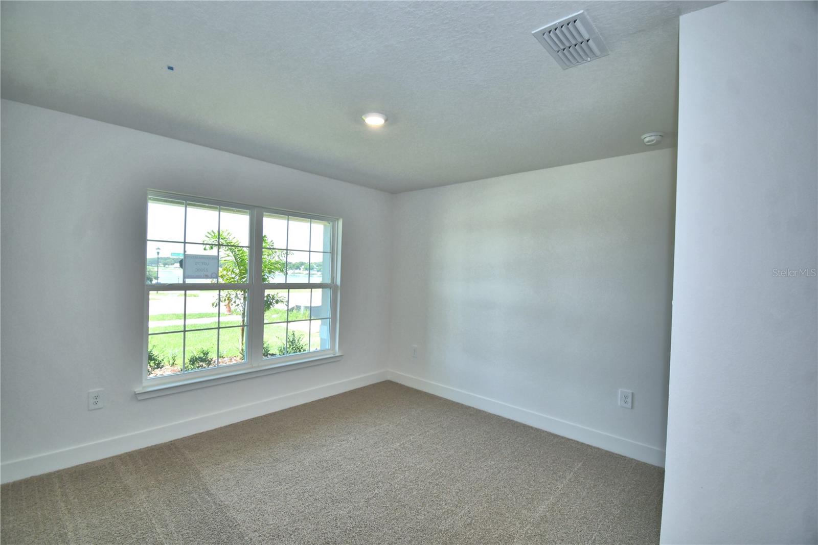 4467 Juliana Lake Dr Property Photo 17