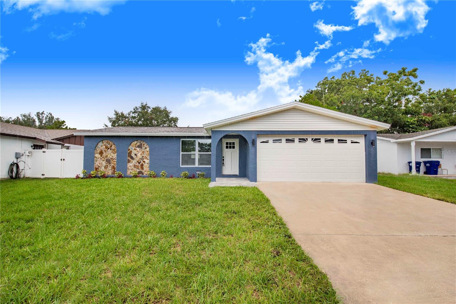 3104 ASH CT