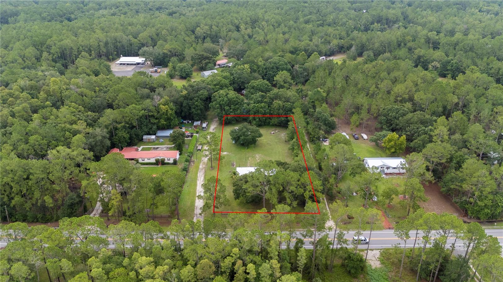 13821 Rockridge Rd Property Photo 2