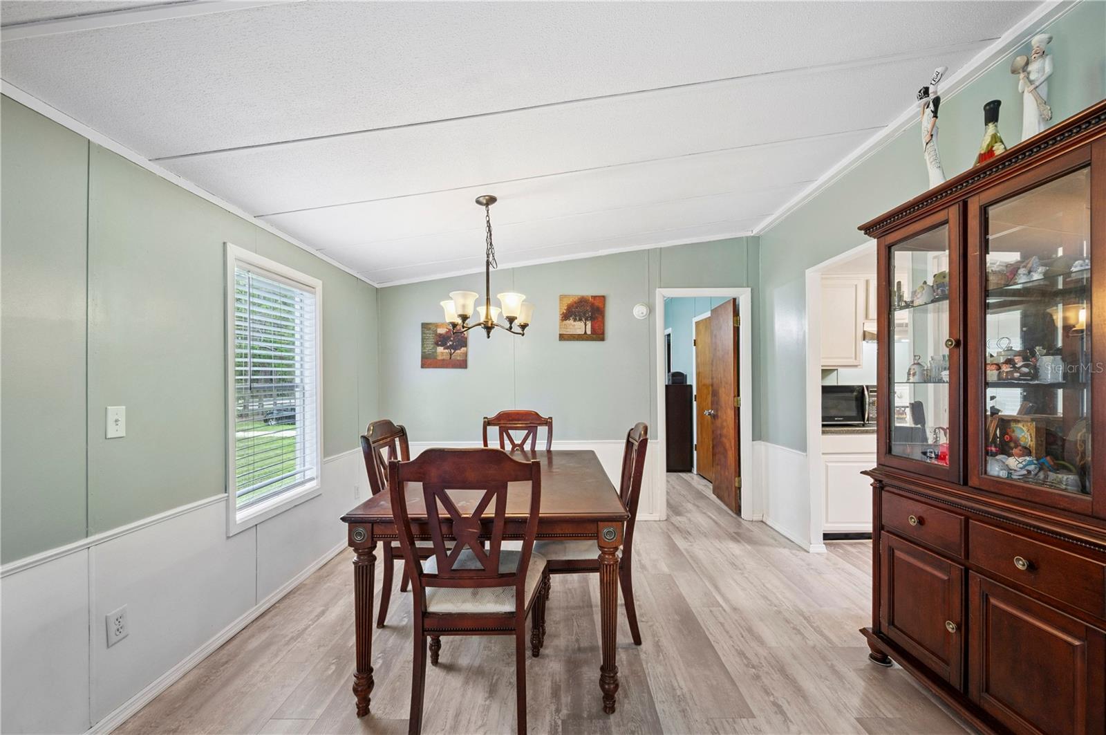 13821 Rockridge Rd Property Photo 5