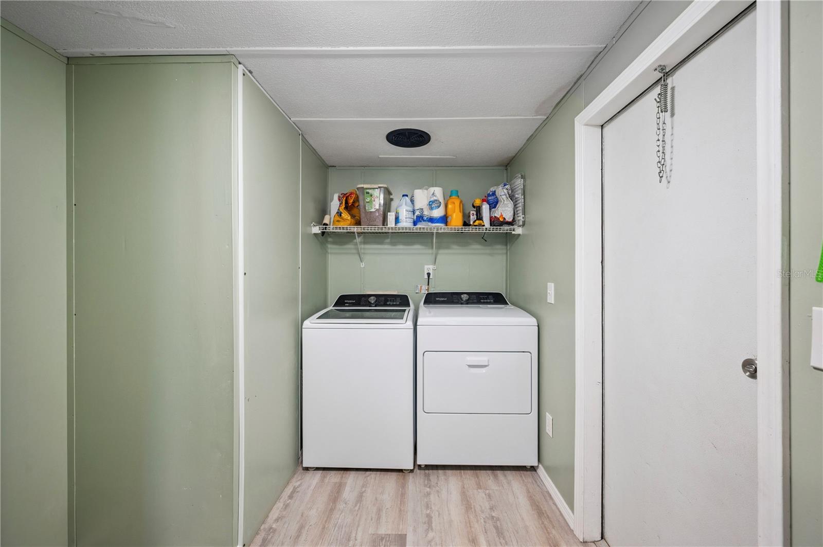 13821 Rockridge Rd Property Photo 16