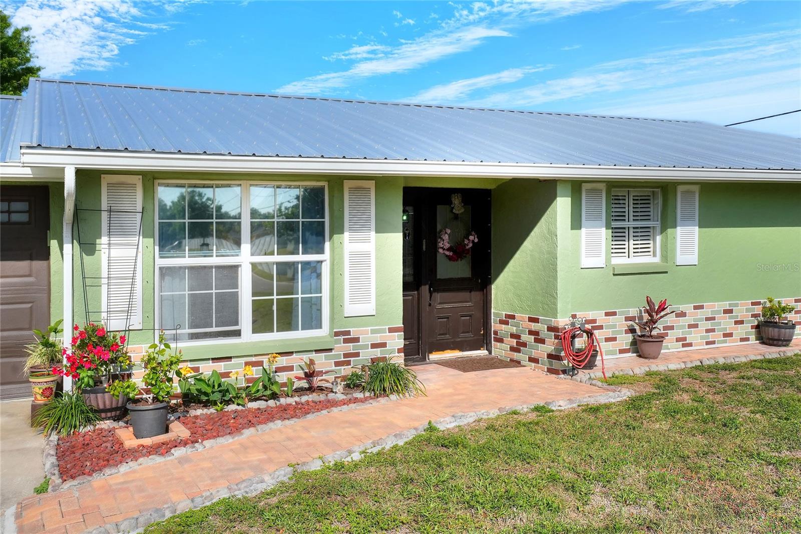 6108 Fairway Blvd Property Photo 4
