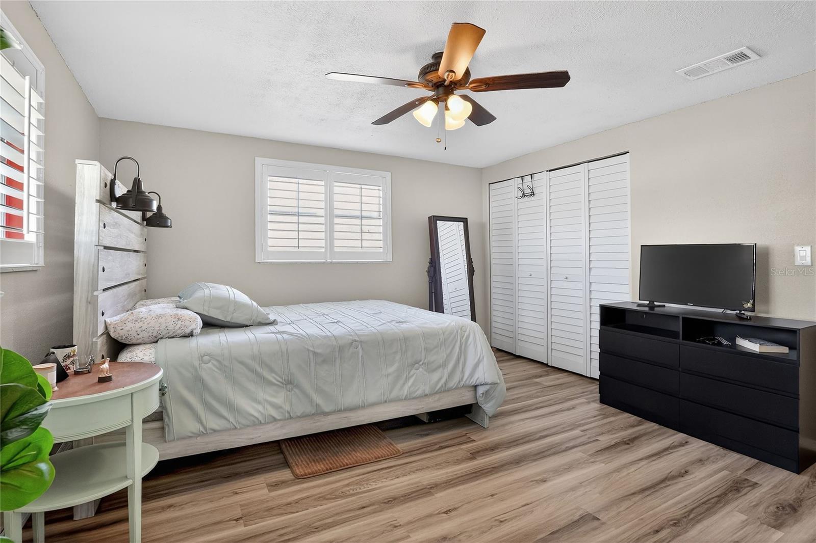 6108 Fairway Blvd Property Photo 22