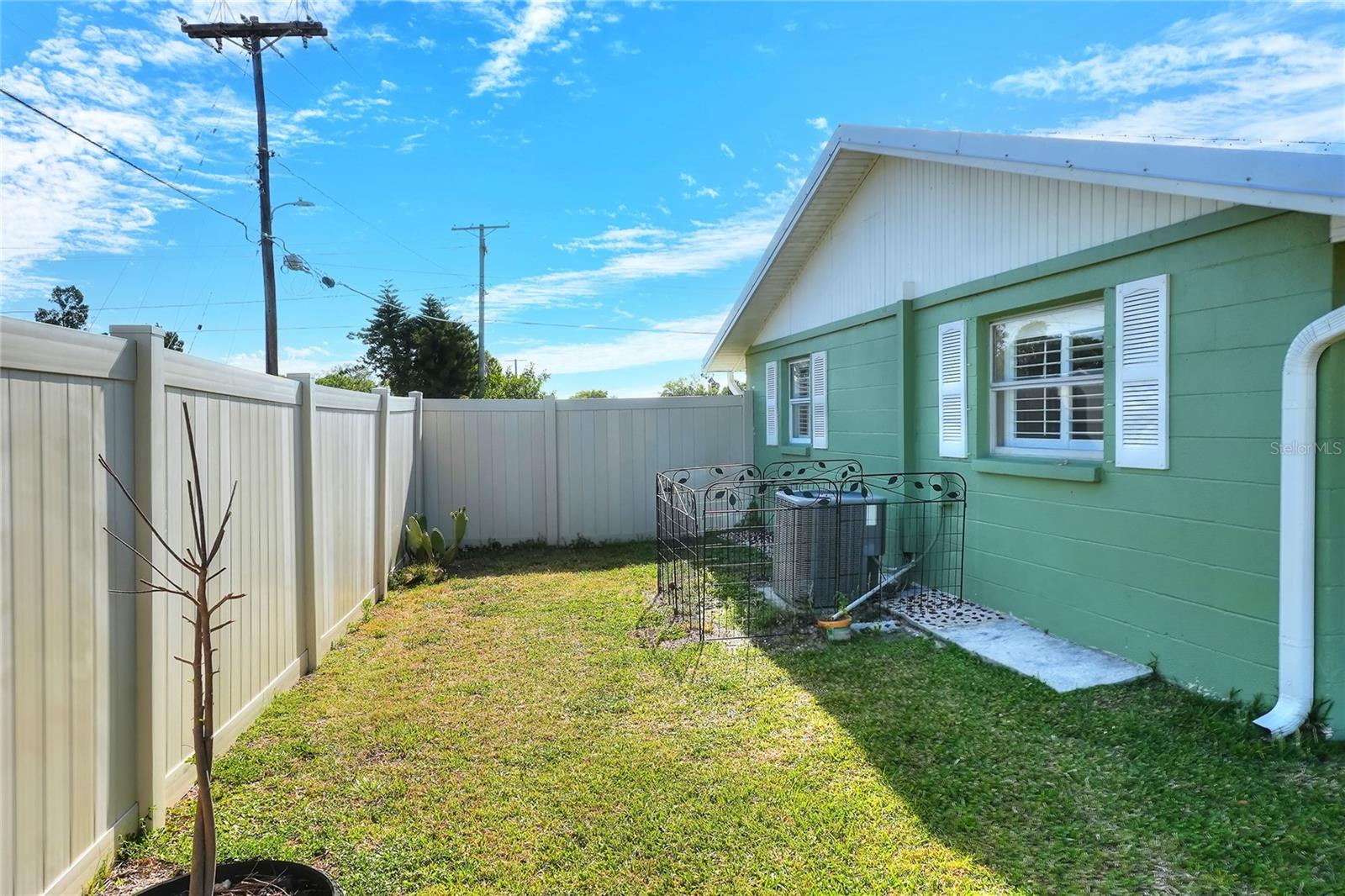 6108 Fairway Blvd Property Photo 38