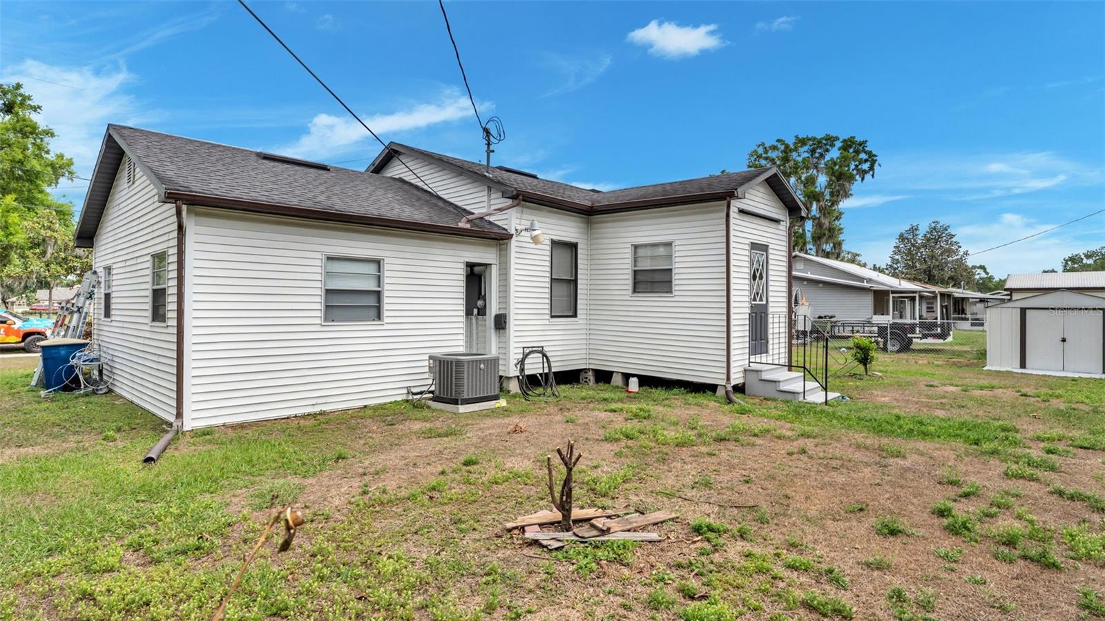 495 W Plumosa St Property Photo 25