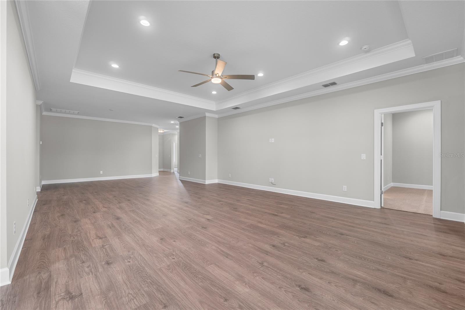 4541 Fairway Oaks Dr Property Photo 7