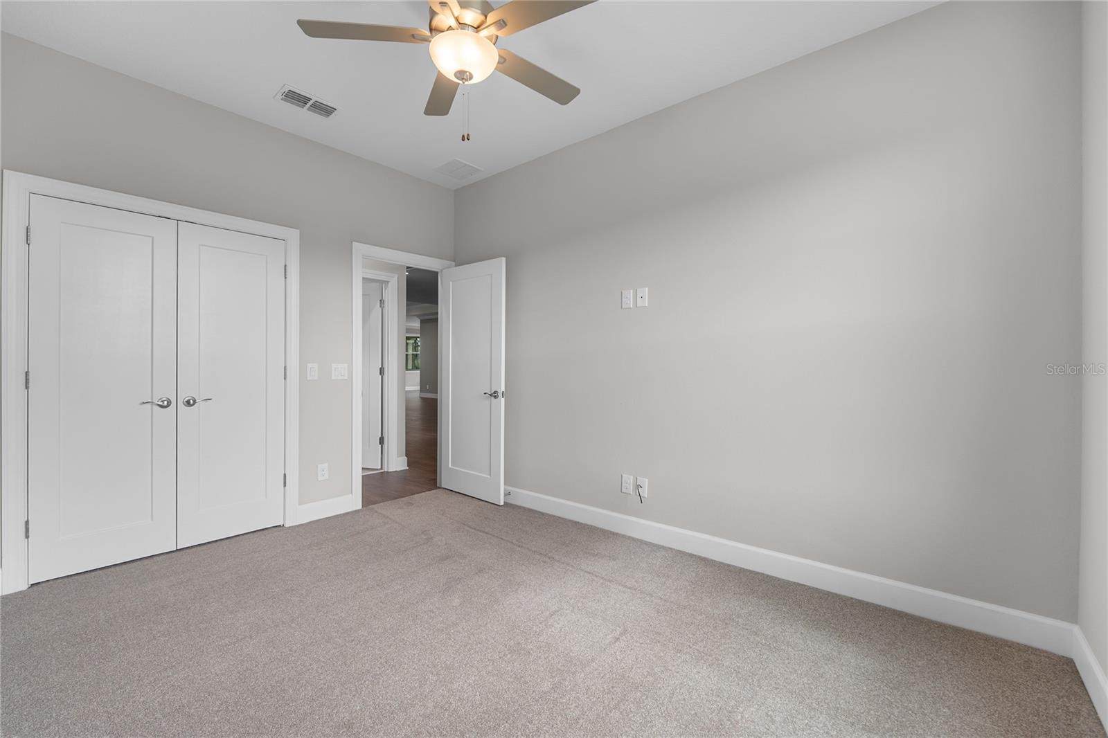 4541 Fairway Oaks Dr Property Photo 27