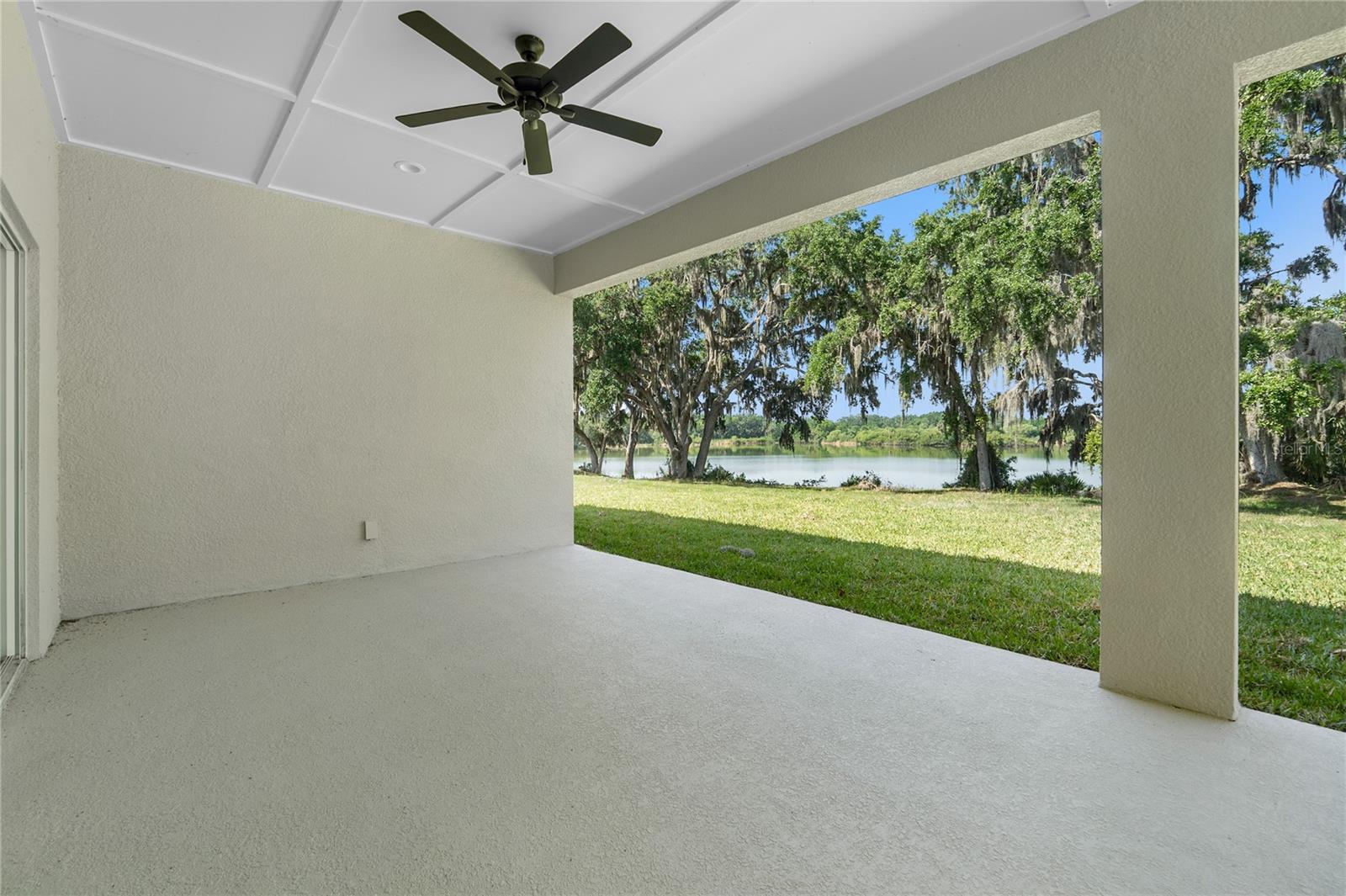 4541 Fairway Oaks Dr Property Photo 34