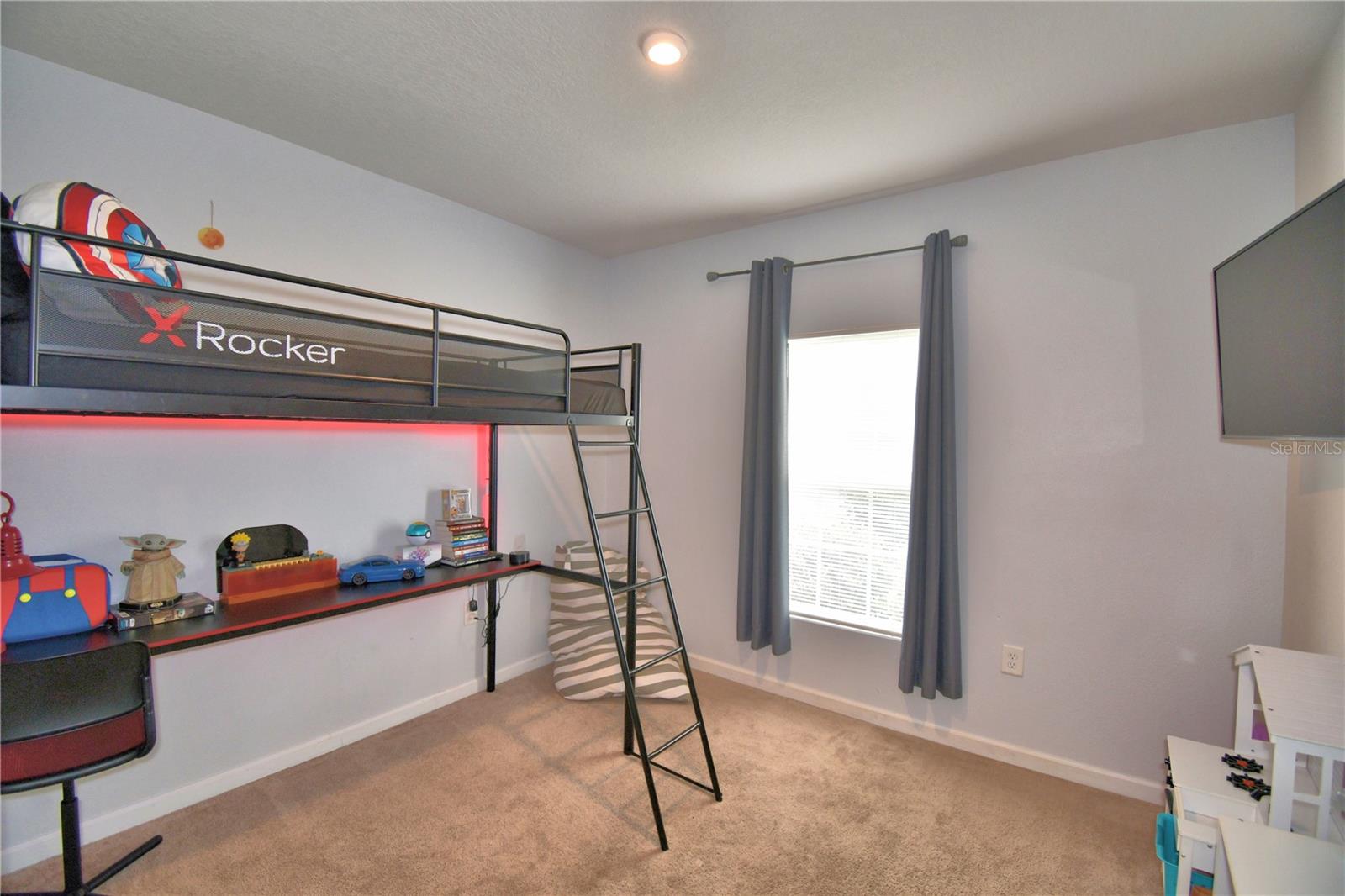 542 Eagle Landing Boulevard Property Photo 13