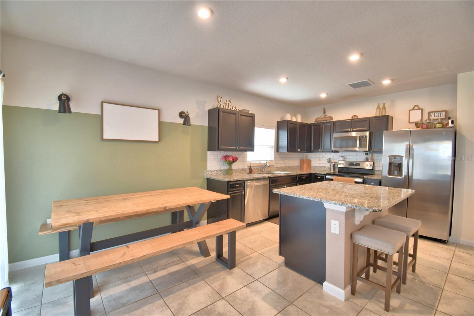 542 Eagle Landing Boulevard Property Photo 28
