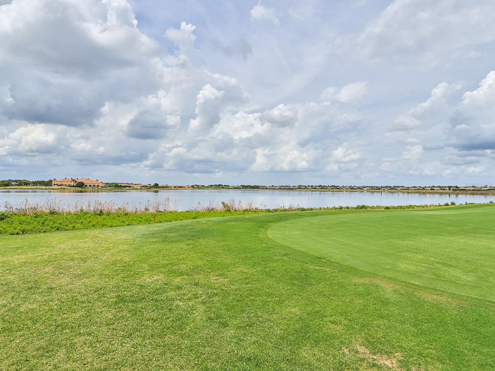 5268 Pebble Beach Blvd Property Photo 8