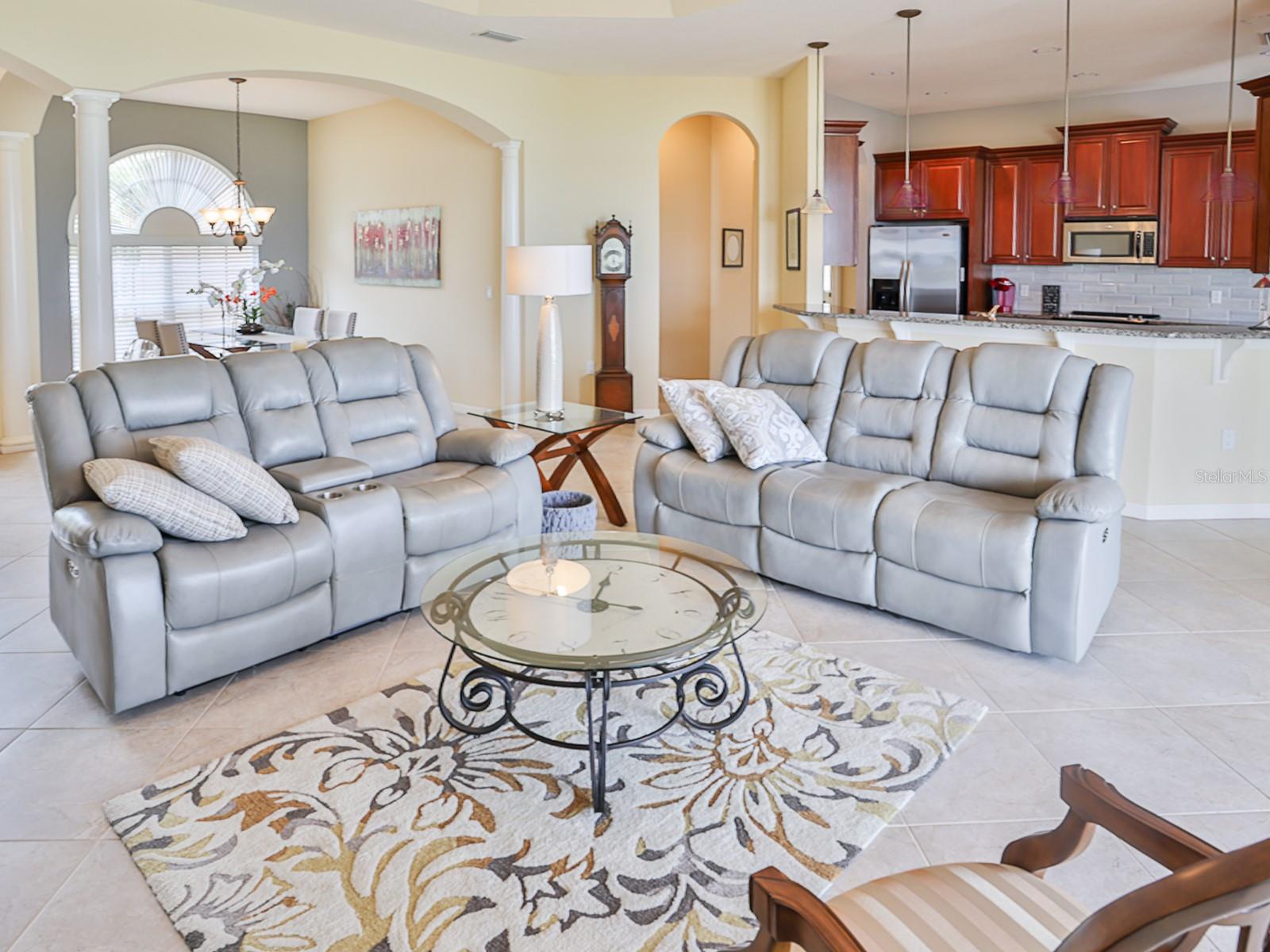 5268 Pebble Beach Blvd Property Photo 14