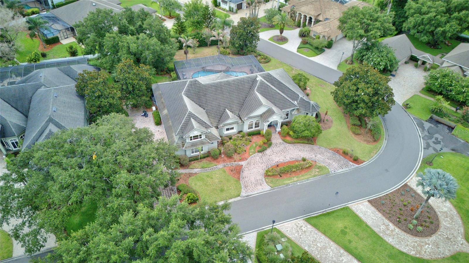 9480 Waterford Oaks Dr Property Photo 1
