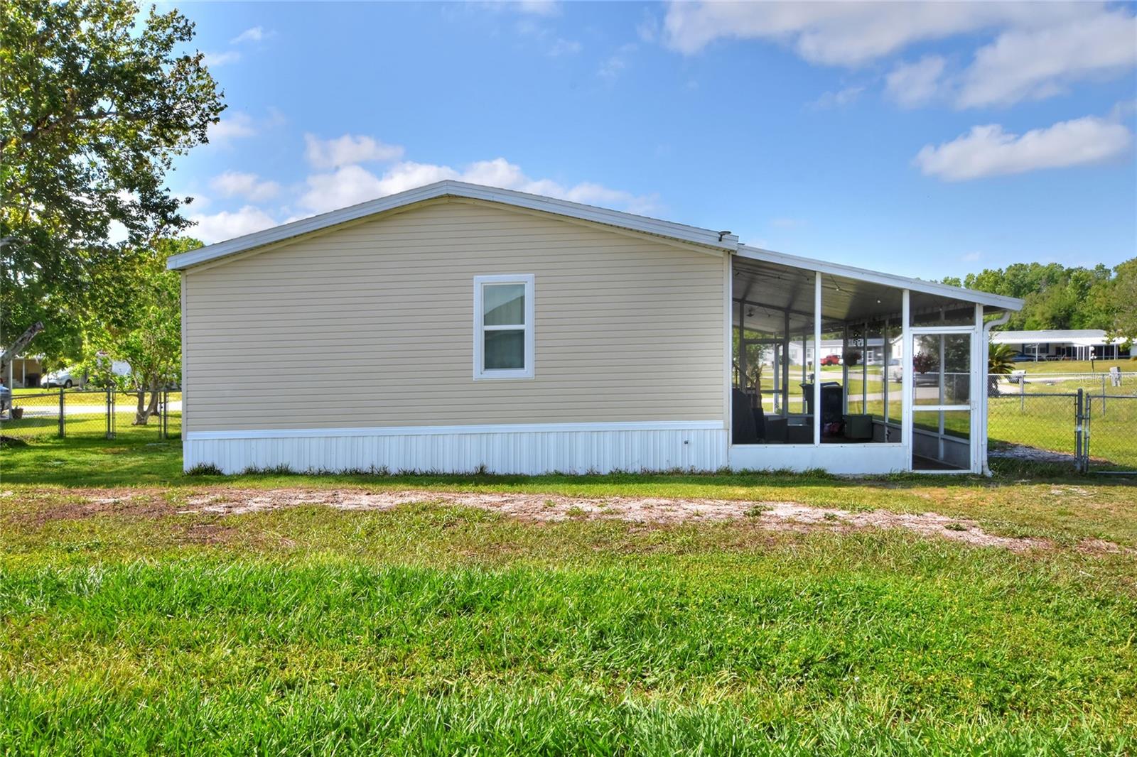 3071 Keuka Loop Property Photo 33