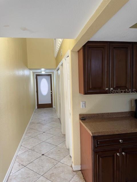 400 S Howard Ave Property Photo 33