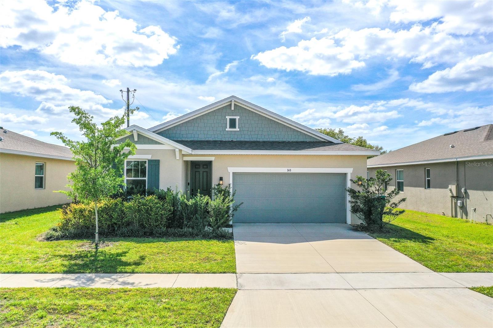 148 Hilltop Bloom Loop Property Photo 1