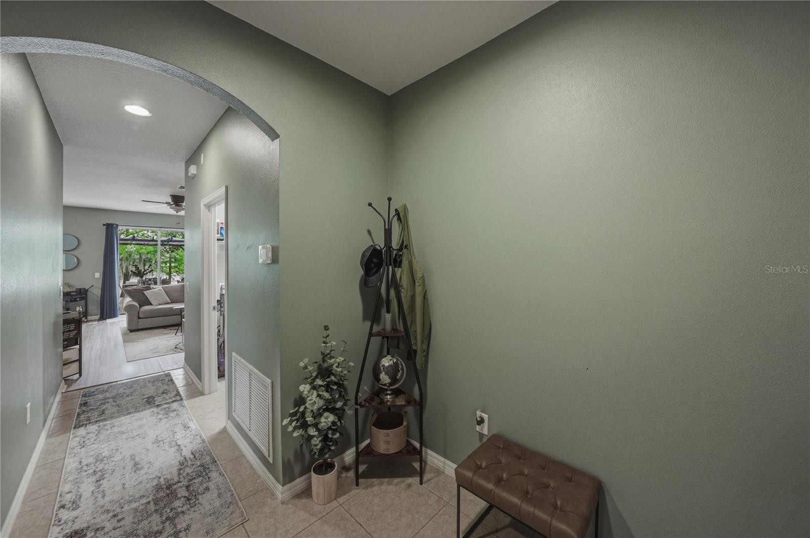 5544 Huron Way Property Photo 11