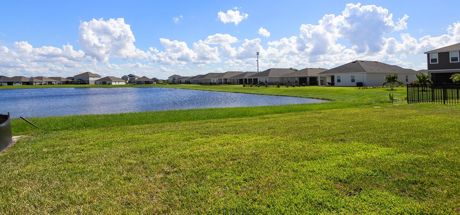 7073 162nd Pl E Property Photo 14