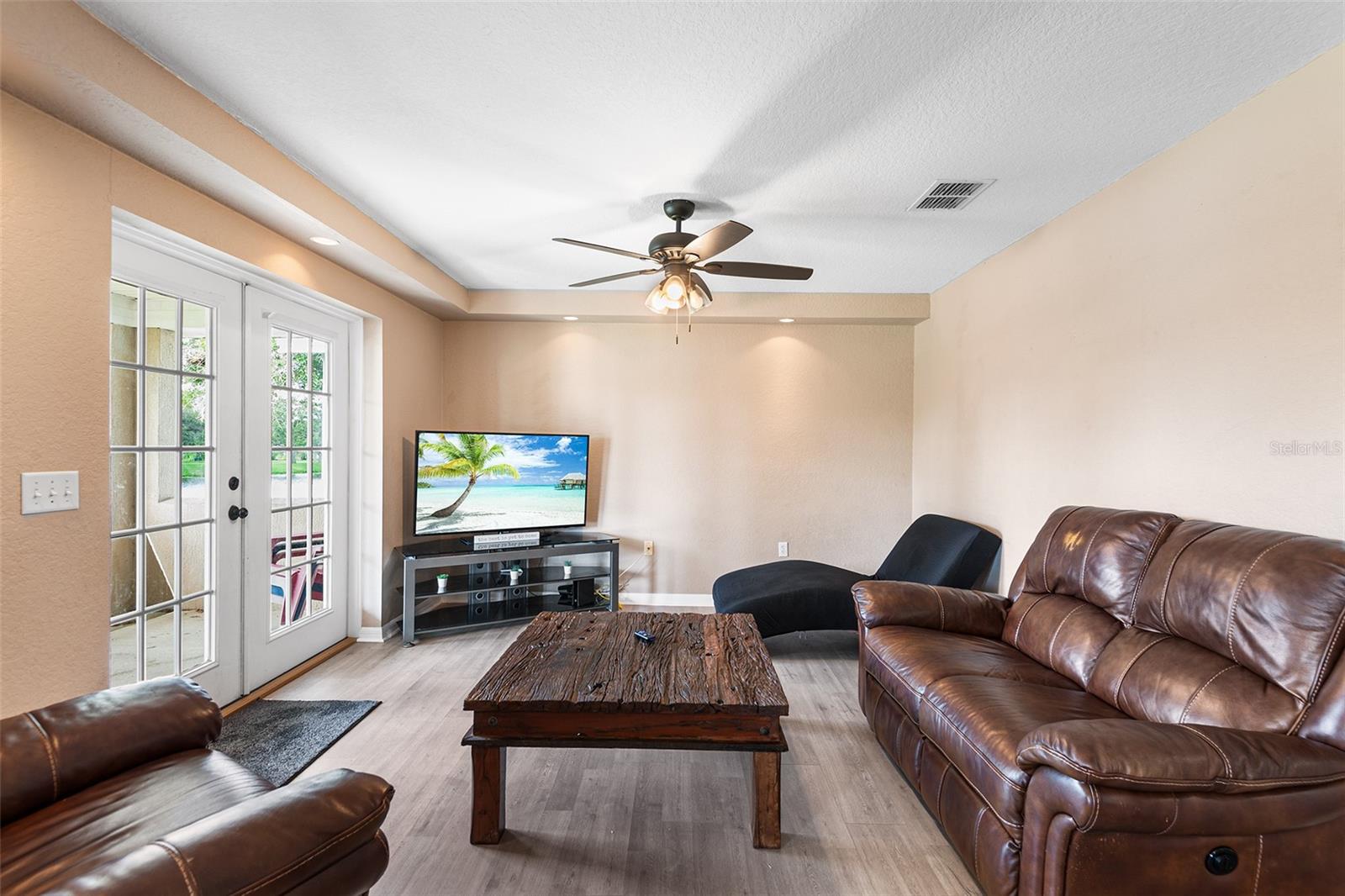 2101 Hatteras Pt Property Photo 12