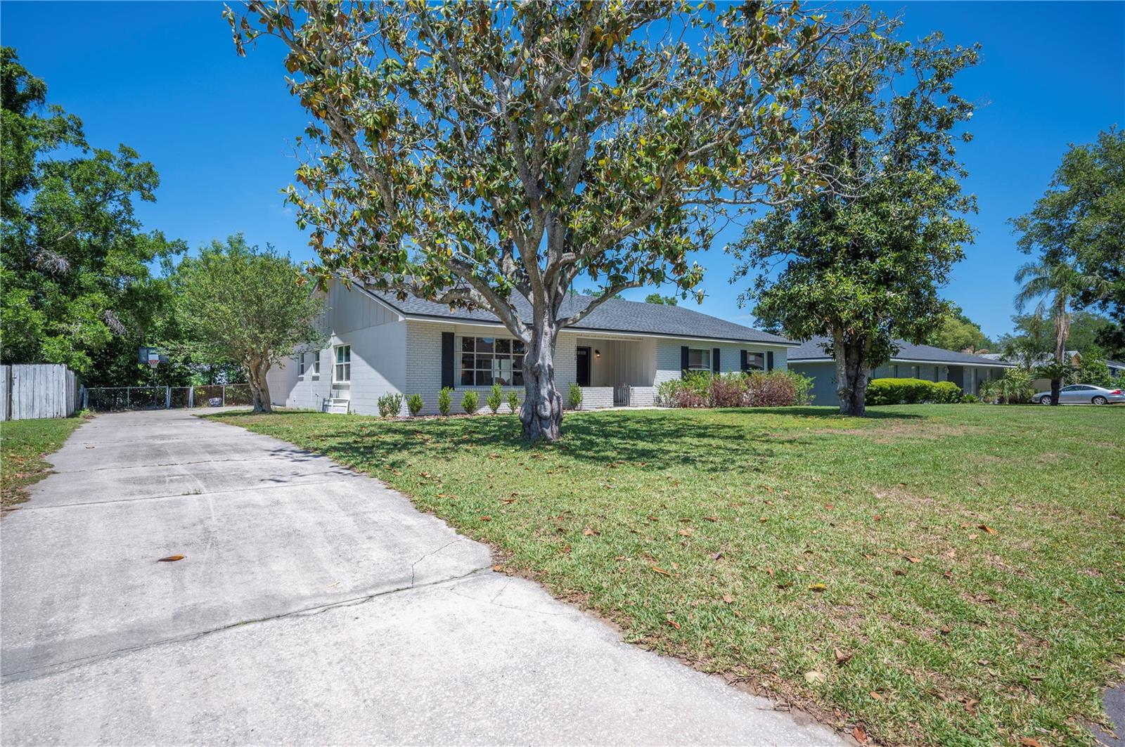 1308 Glenford Ln Property Photo 1