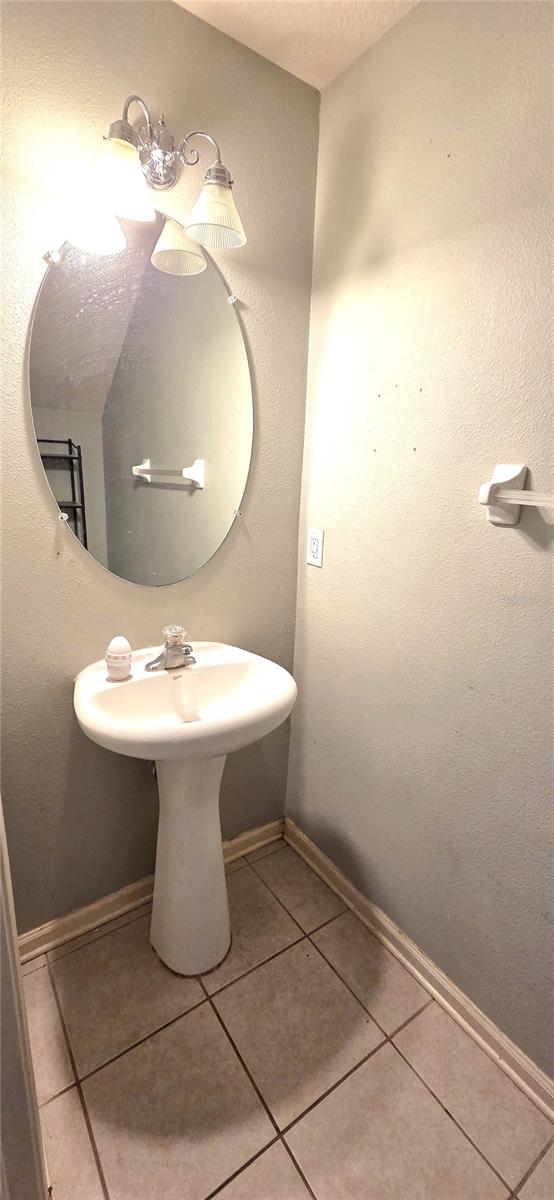 2729 Conch Hollow Dr Property Photo 9