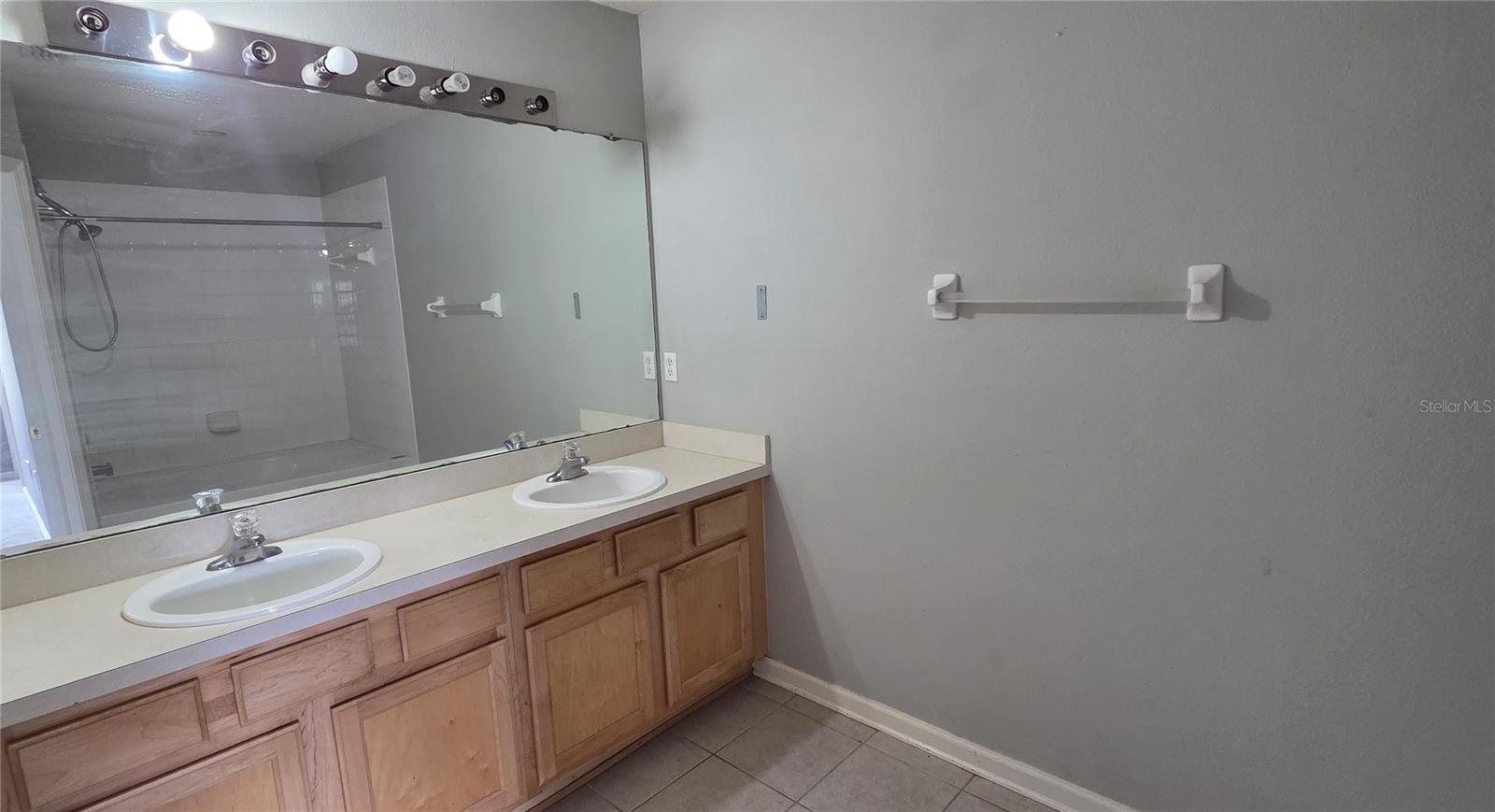 2729 Conch Hollow Dr Property Photo 22
