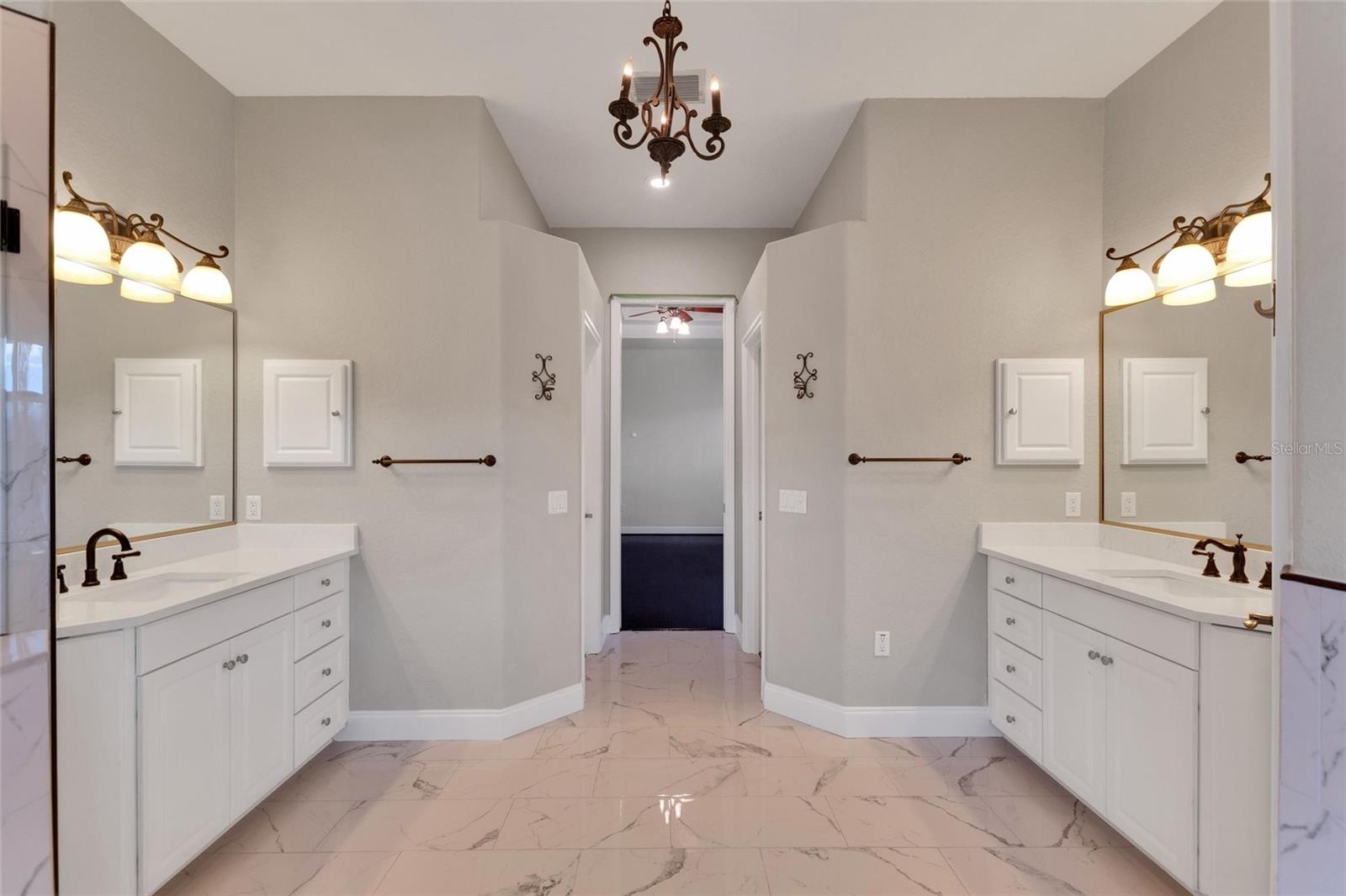 2687 Brookside Bluff Loop Property Photo 19