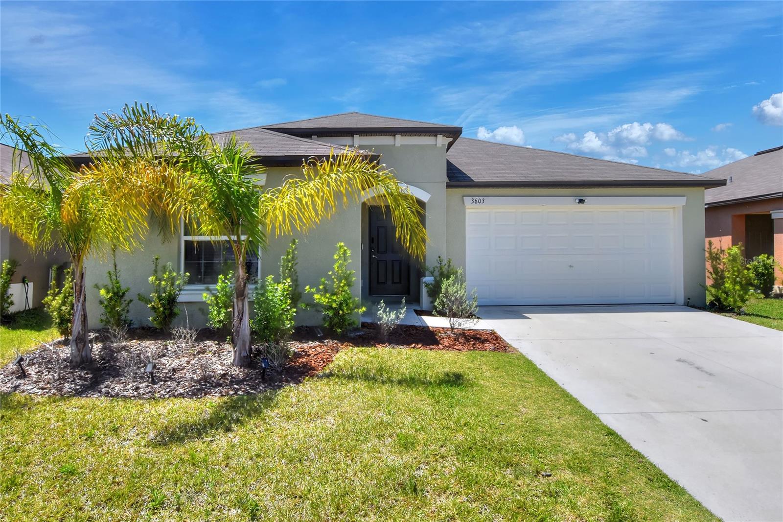 3603 Natural Trace St Property Photo 2