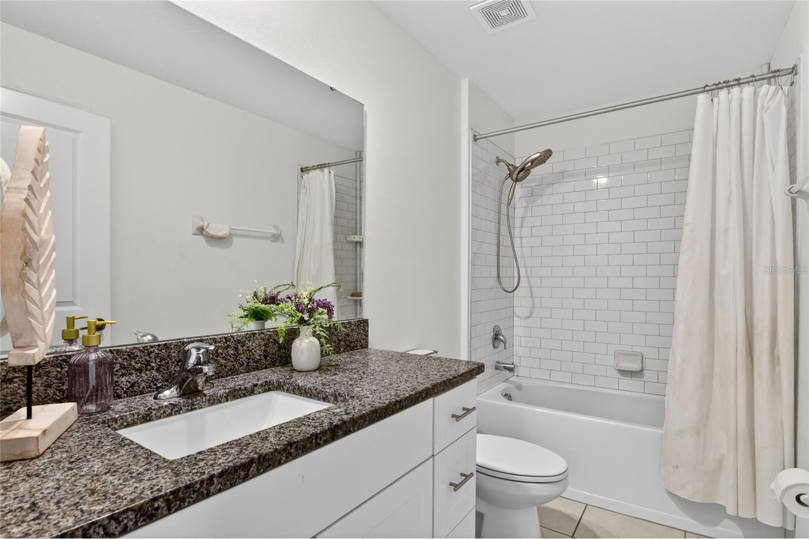 3603 Natural Trace St Property Photo 29
