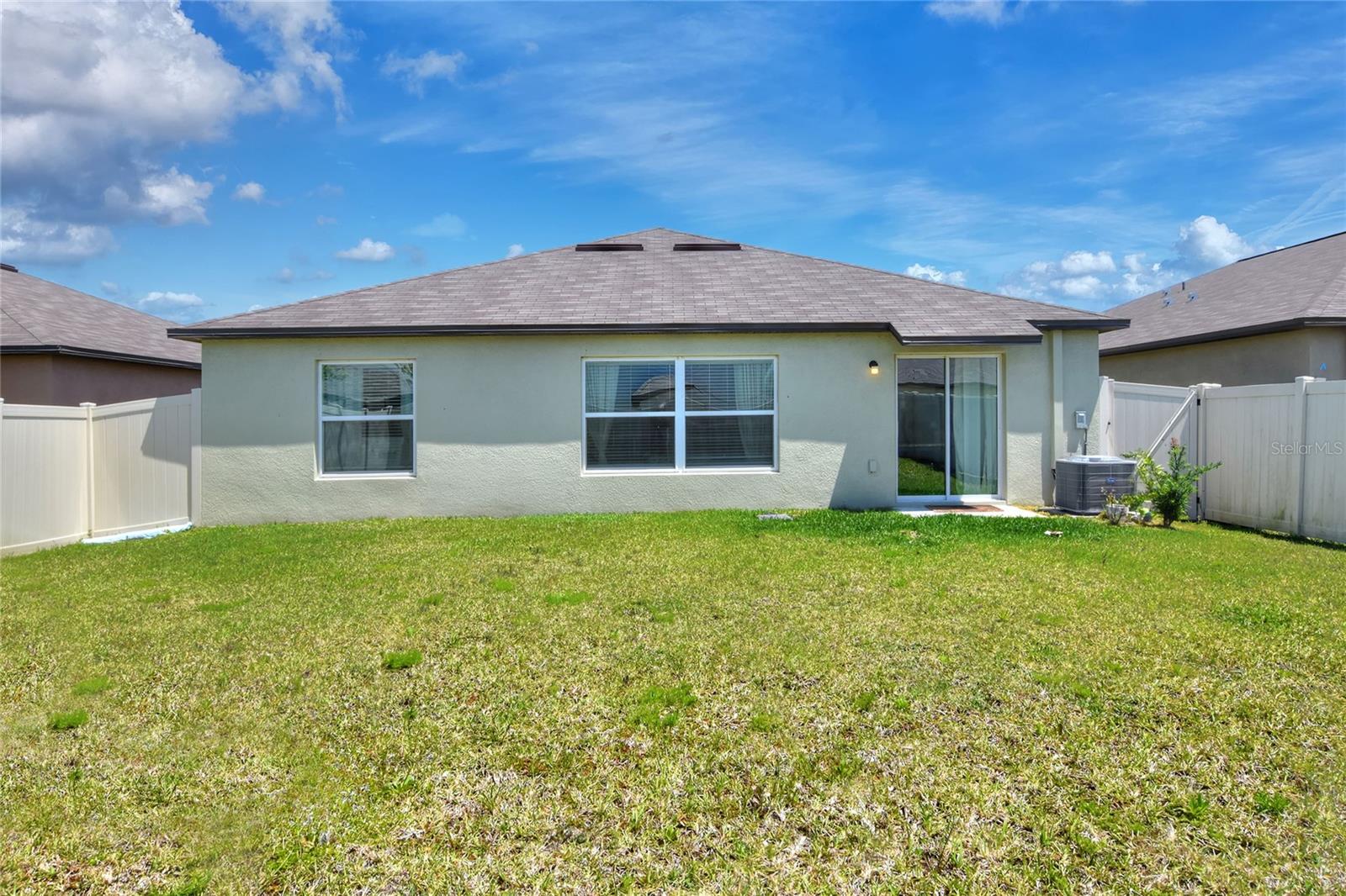 3603 Natural Trace St Property Photo 37