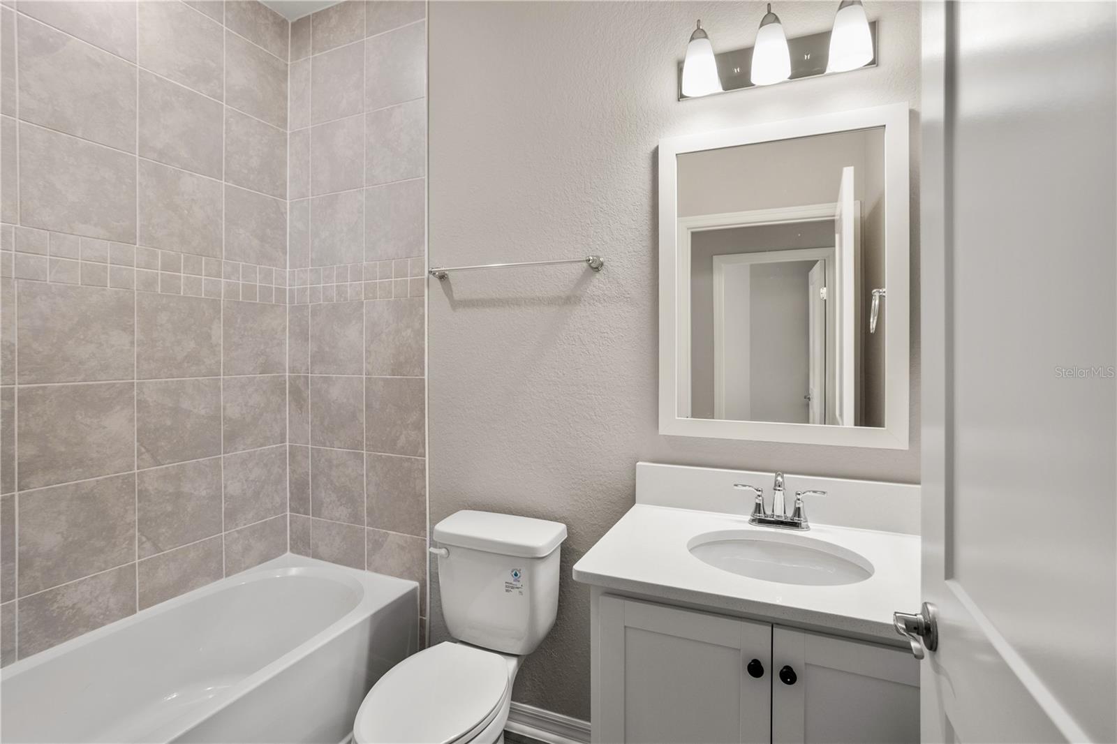 4035 Kindling Wood Way Property Photo 17