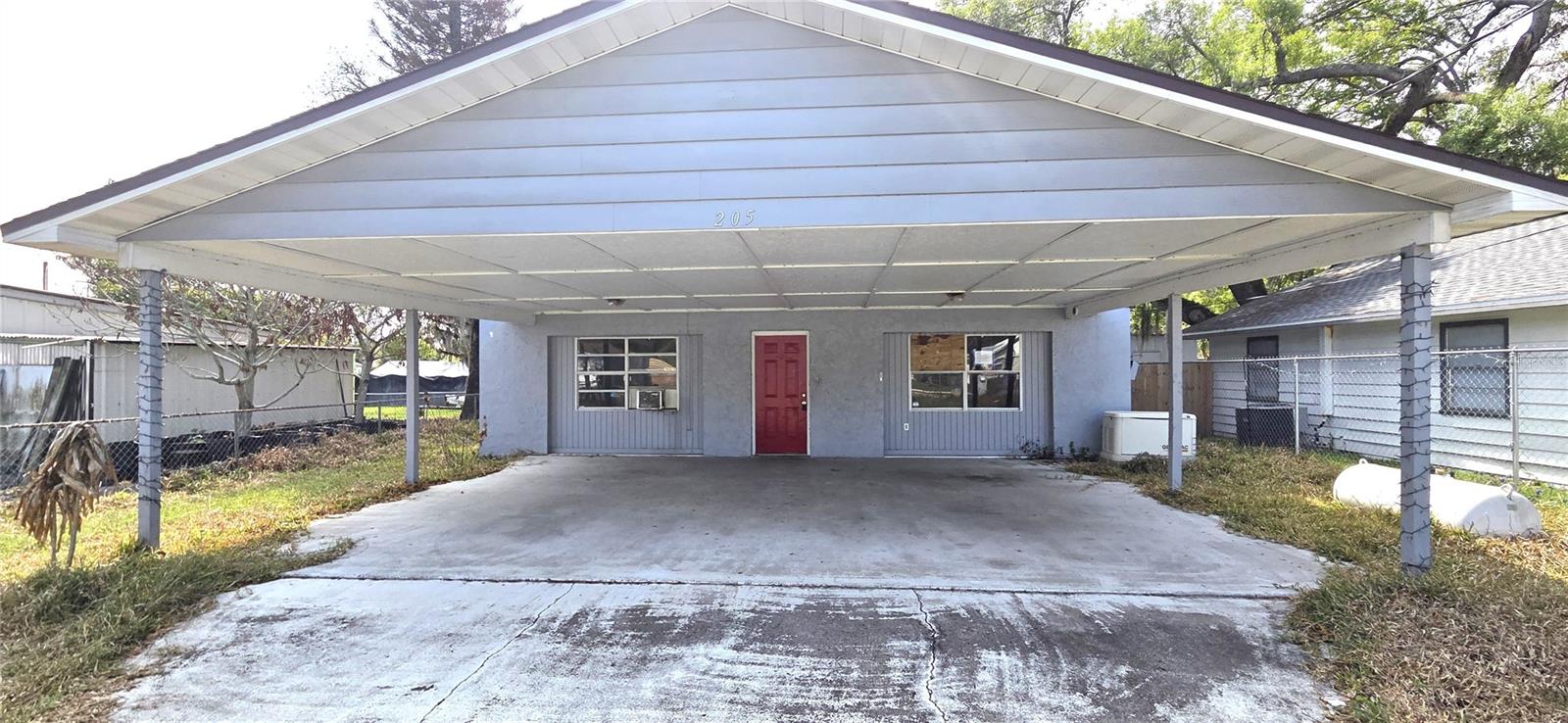 205 Dixie Hwy Property Photo 2