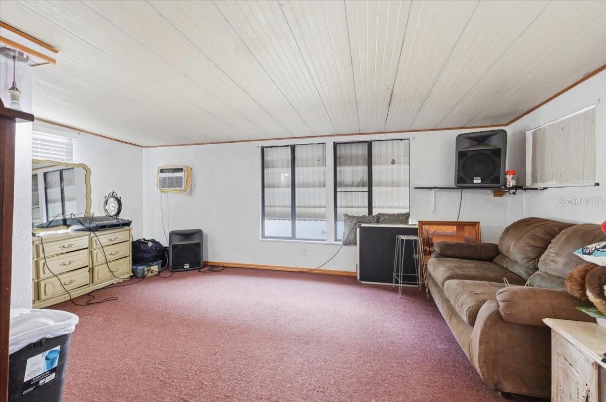 1908 Regina Dr Property Photo 13