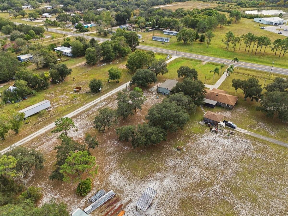 1020 98 W Property Photo 2