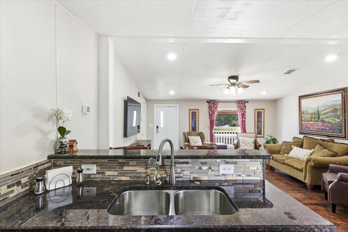 1020 98 W Property Photo 21