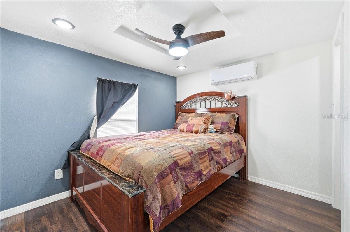 1020 98 W Property Photo 31
