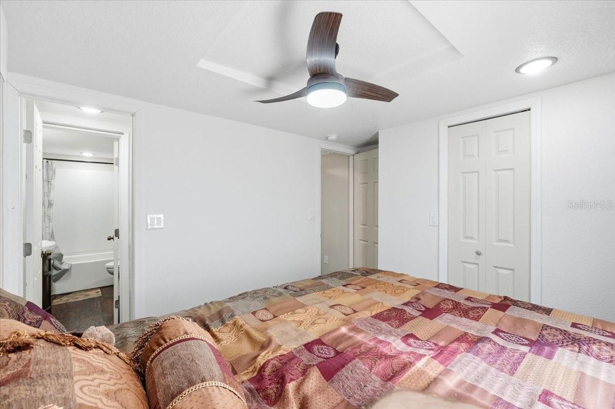 1020 98 W Property Photo 32