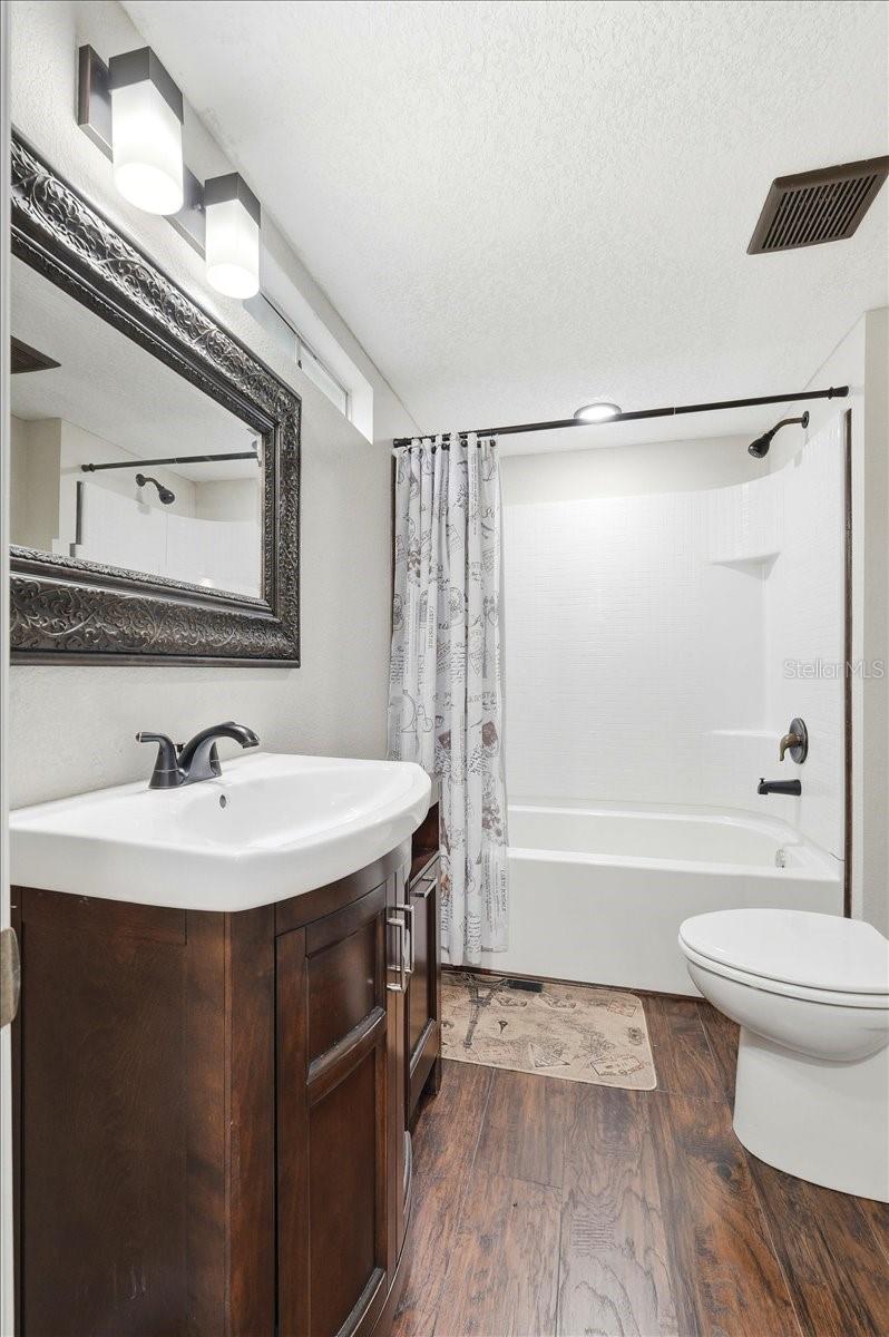 1020 98 W Property Photo 33