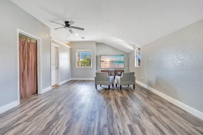 934 Symphony Isles Blvd Property Photo 30