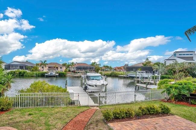 934 Symphony Isles Blvd Property Photo 38