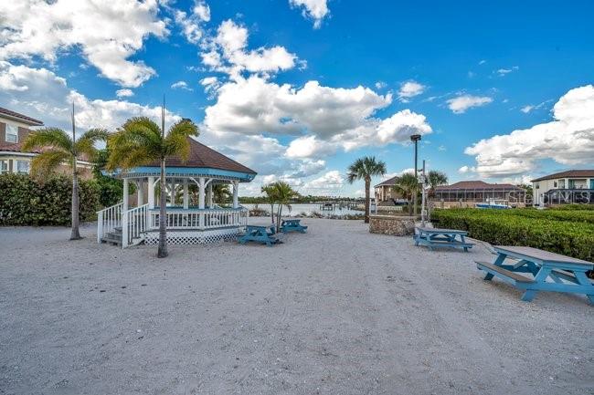 934 Symphony Isles Blvd Property Photo 50