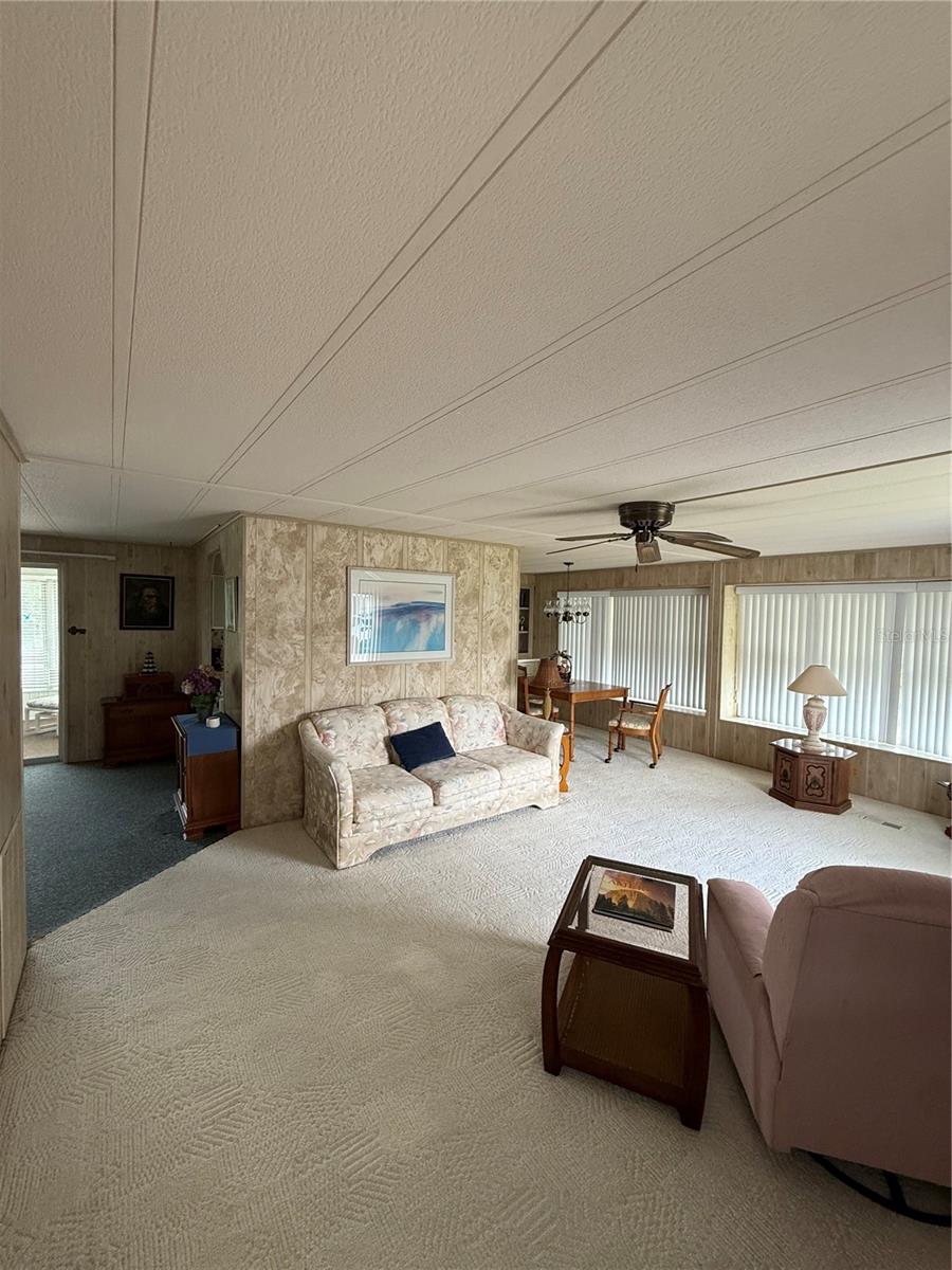 2055 S Floral Ave #175 Property Photo 13